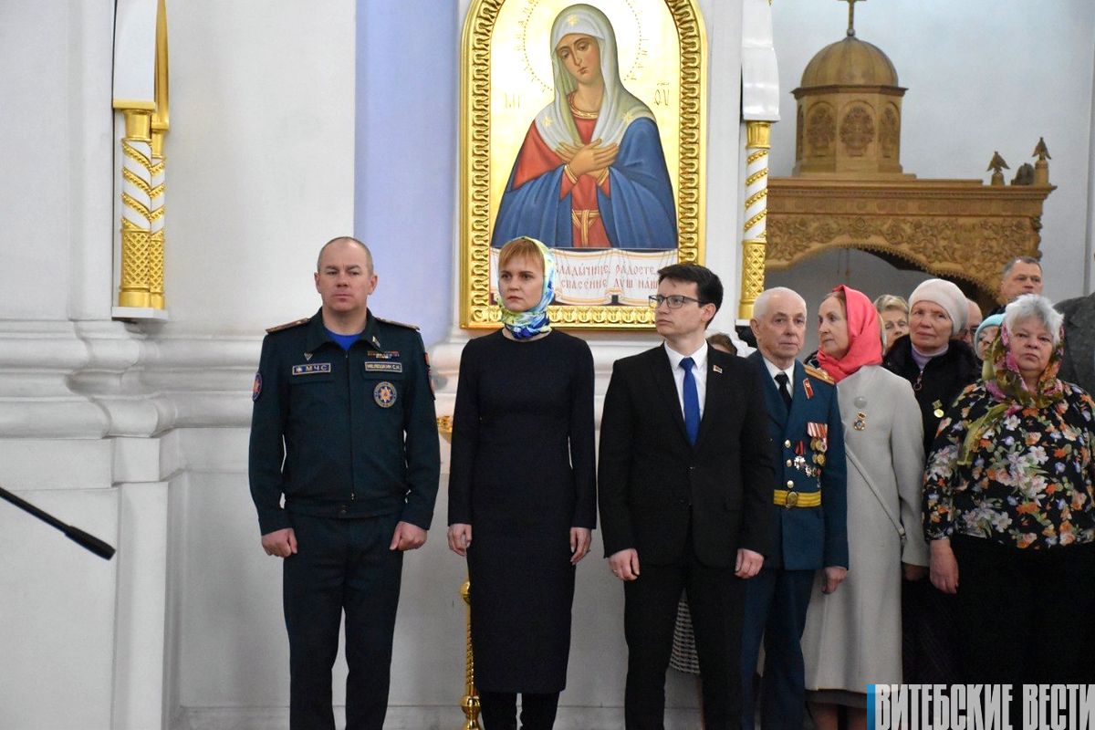 В Свято-Успенском храме Витебска прошел молебен по случаю годовщины аварии на Чернобыльской АЭС