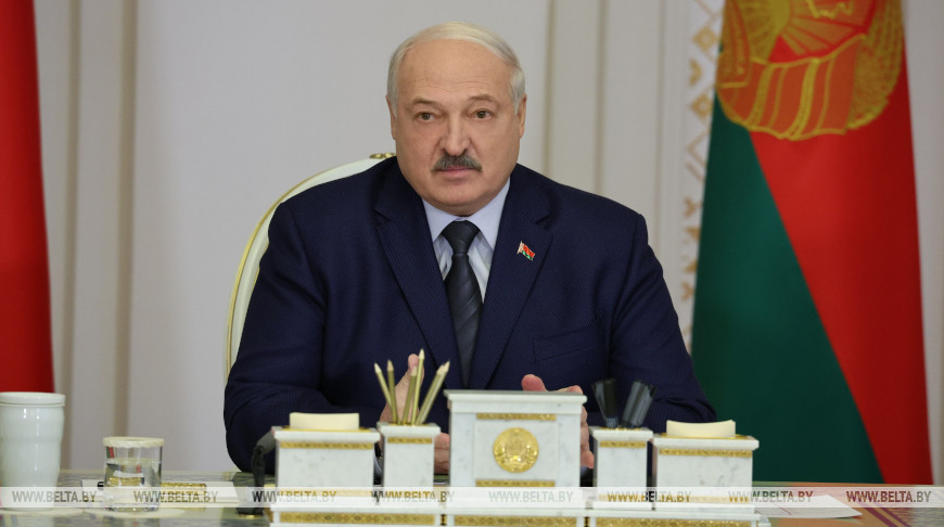 Lukashenko thanks his authorized representatives, Belarusian people for trust, support