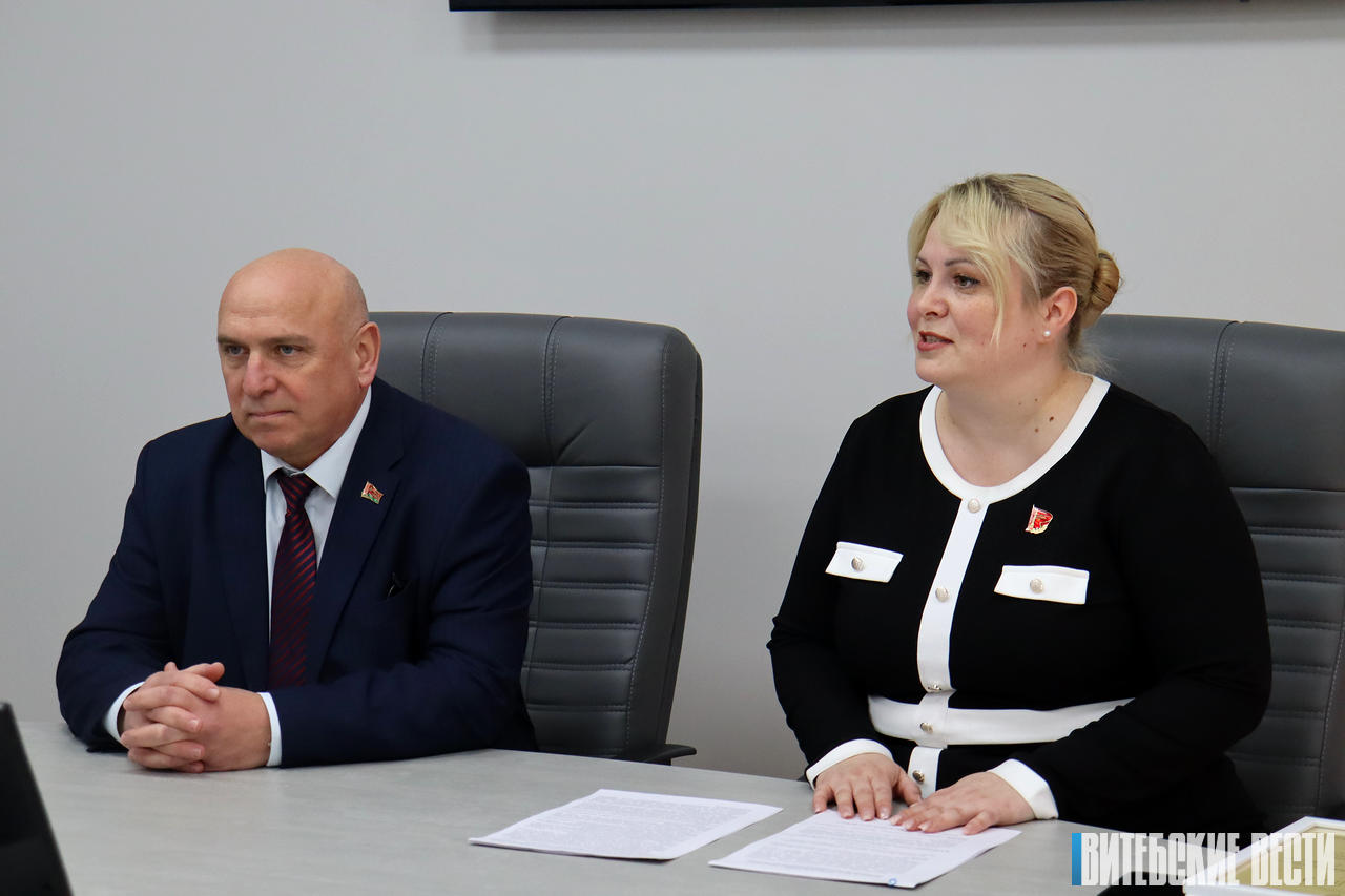 В Витебске наградили самых активных представителей БРСМ