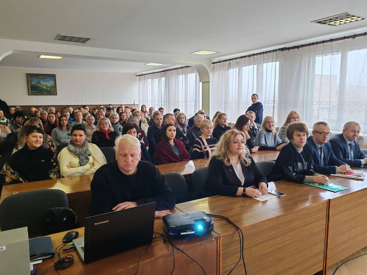 В рамках Единого дня информирования в ОАО «Витебскоблавтлотранс» прошла встреча с Сергеем Левковичем