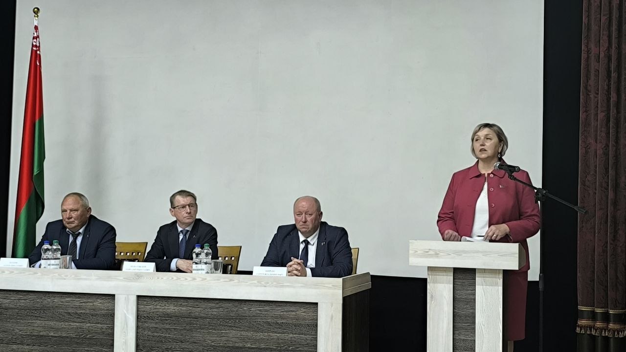 Докшицкий район посетил директор Республиканского центра по оздоровлению и санаторно-курортному лечению населения Геннадий Болбатовский