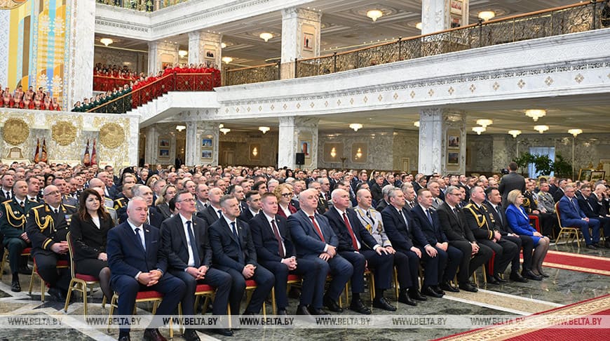 Lukashenko wants conditions in Belarus’ regions on par with capital city’s